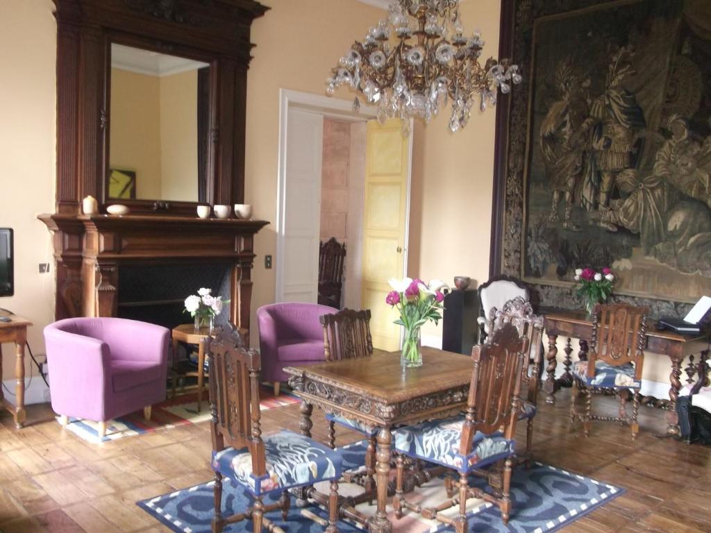 Chateau-Hotel De Nieuil מראה חיצוני תמונה