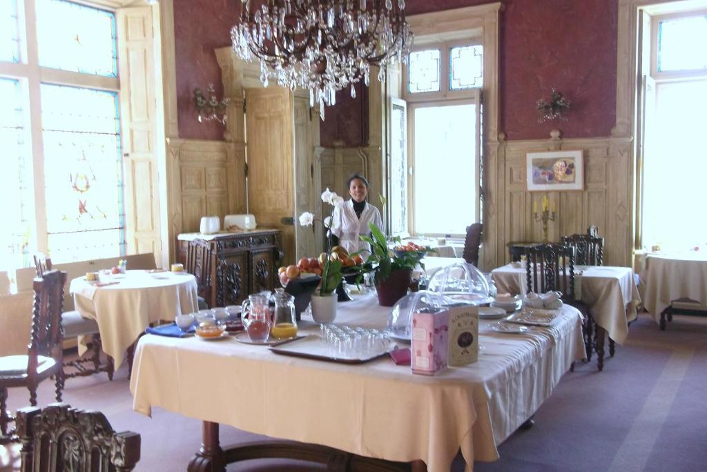 Chateau-Hotel De Nieuil מראה חיצוני תמונה